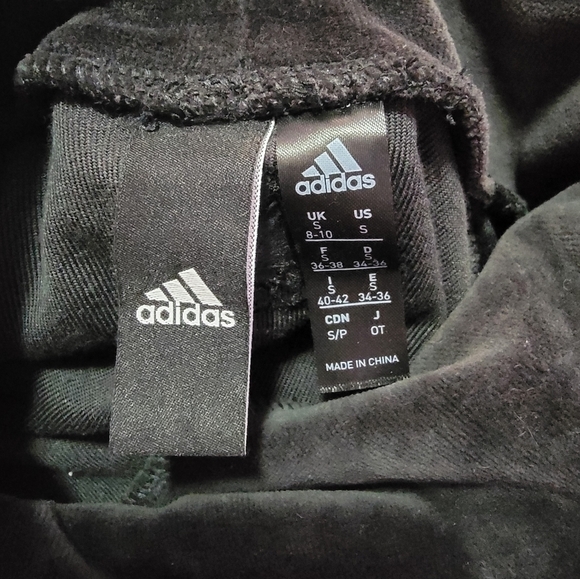 Adidas long sleeve - Picture 4 of 4